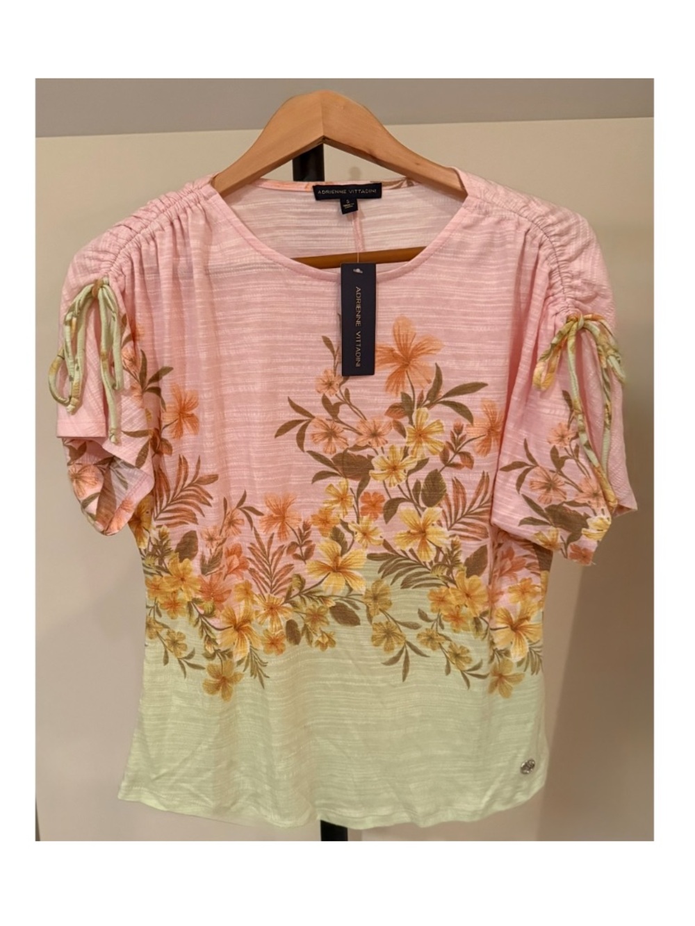 Adrienne Vittadini nwt size small Pink ombré Floral Tie-Sleeve Top